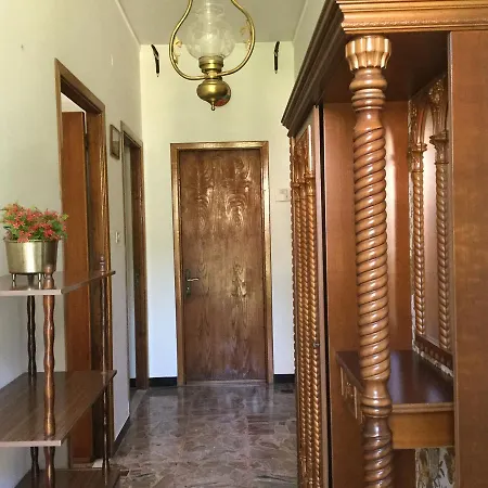 Διαμέρισμα Deep Liguria 05 *